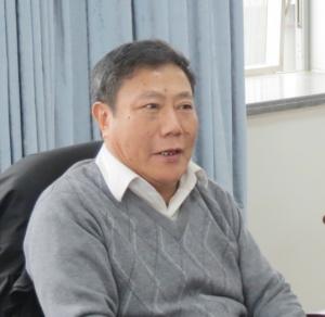 徐洪兴