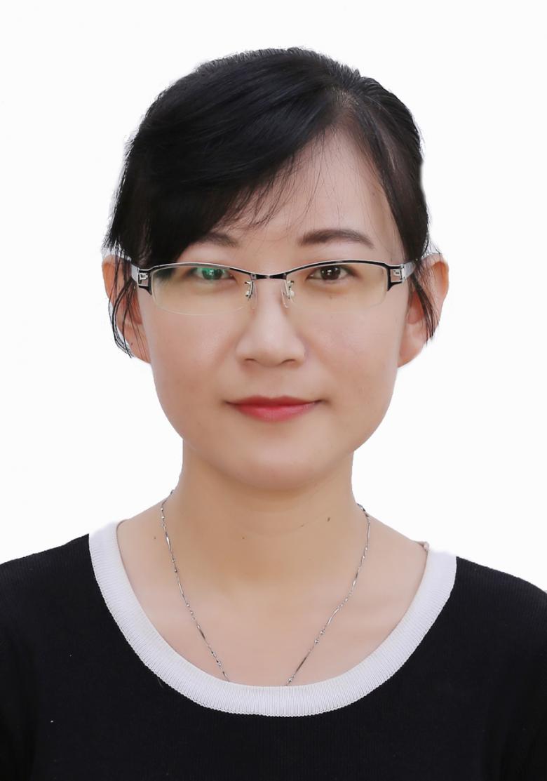 董丽